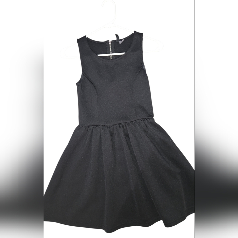 Black Divided Sleeveless Mini Dress
